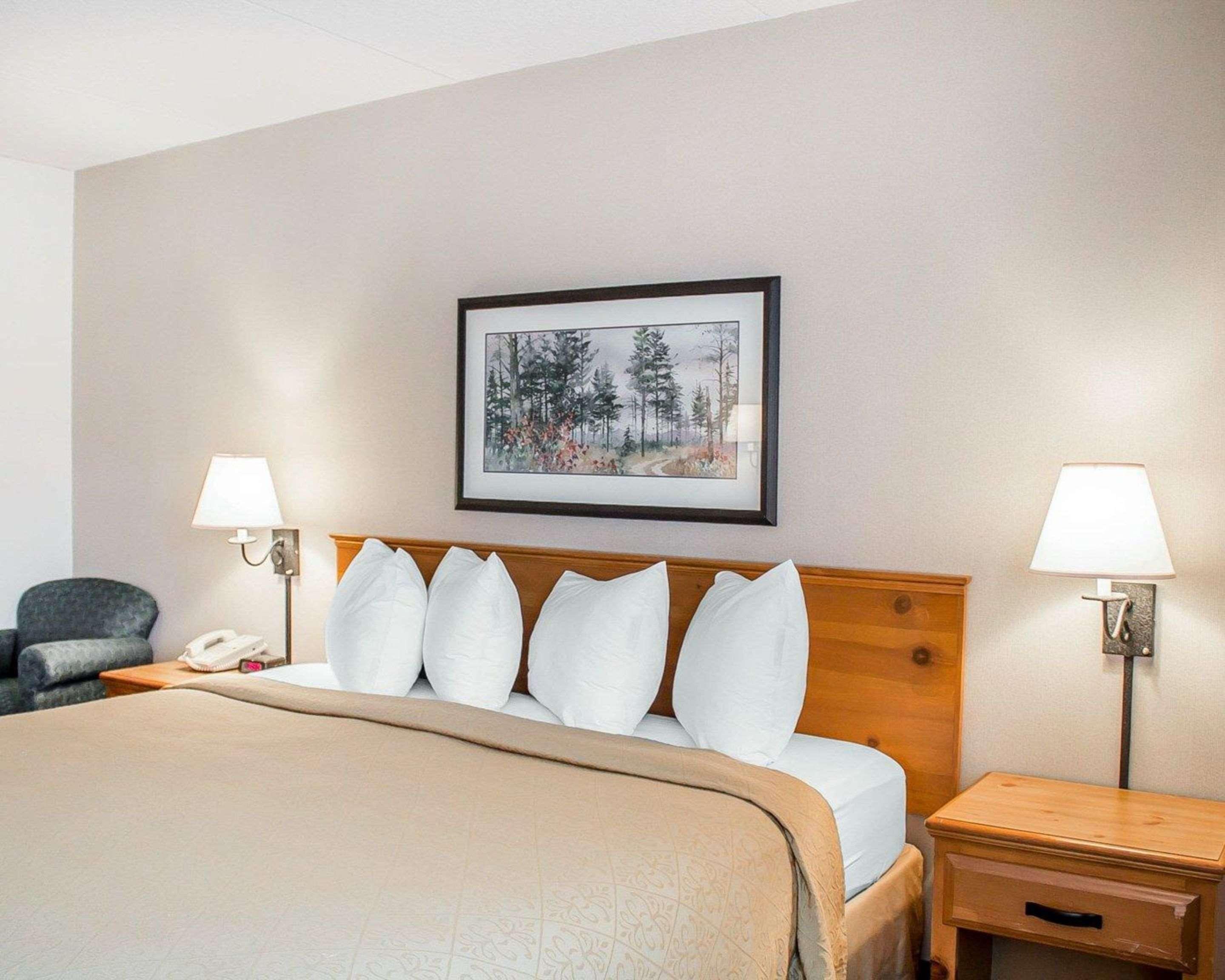 Quality Inn Rhinelander Экстерьер фото