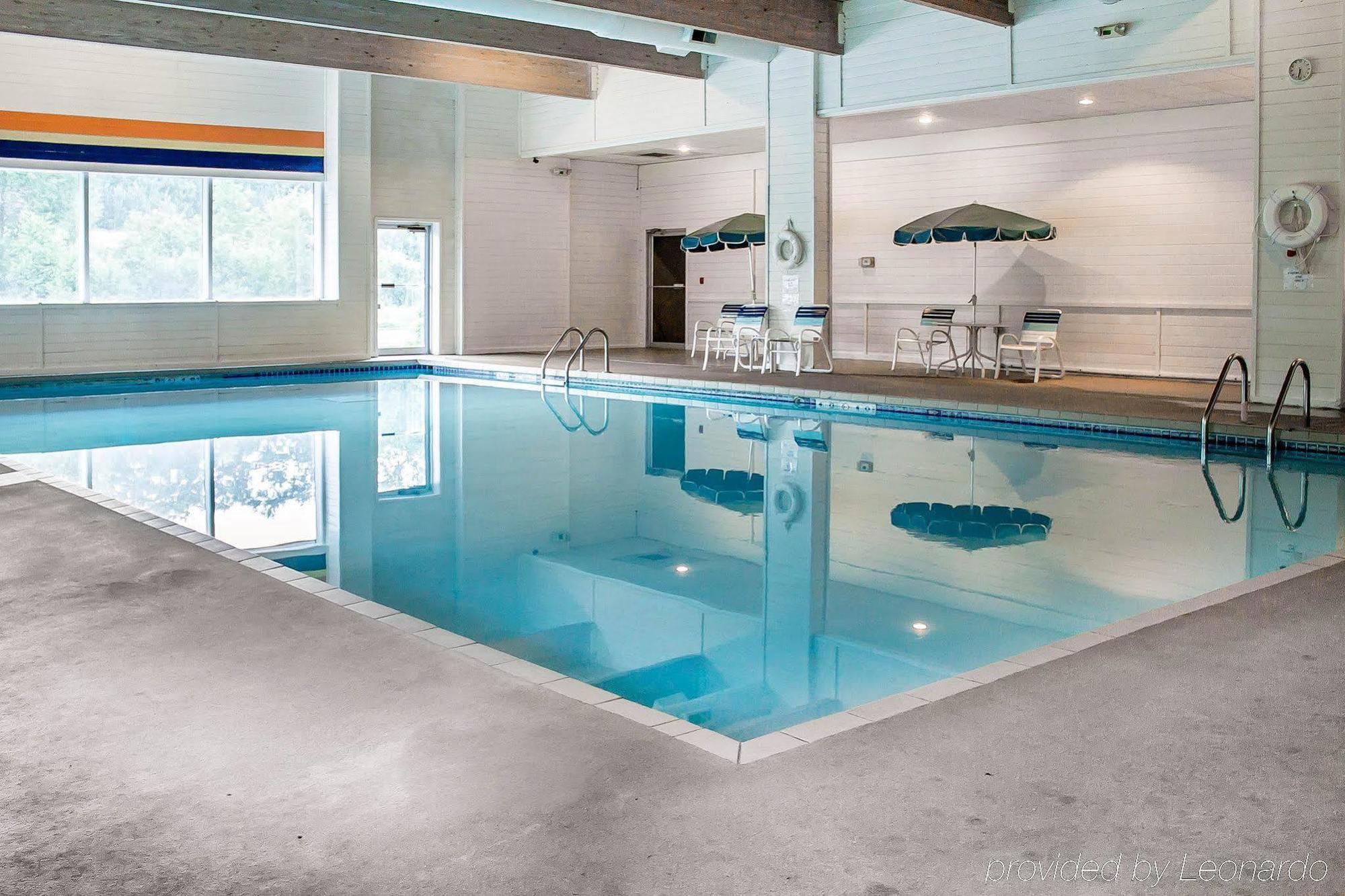 Quality Inn Rhinelander Экстерьер фото